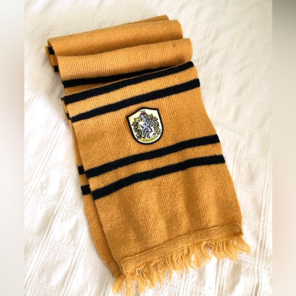 Harry Potter Hufflepuff Scarf